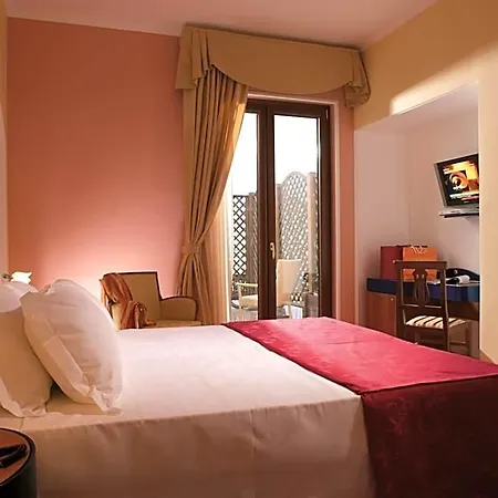 Szálloda Prestige 4*